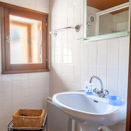 بيت للعطل Chez Marie Carmen Ggt077 *